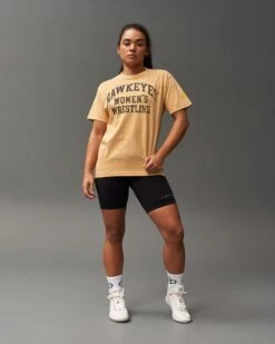 Hawkeyes Women's Vintage Arch Heavyweight T-Shirt