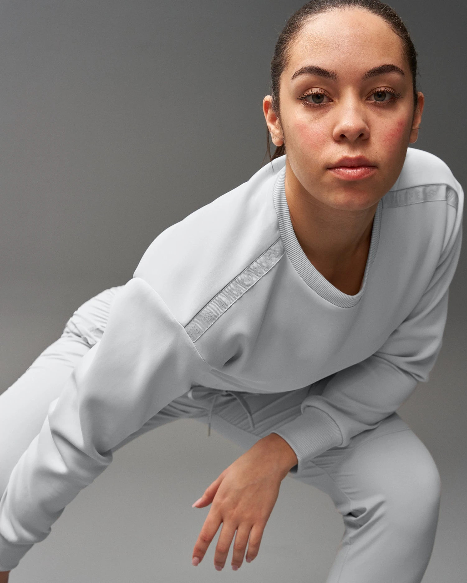 COOL-FEEL Women's Fitted Crew - Lunar Gray 4 COOL-FEEL Women's Fitted Crew - Lunar Gray - Image 2