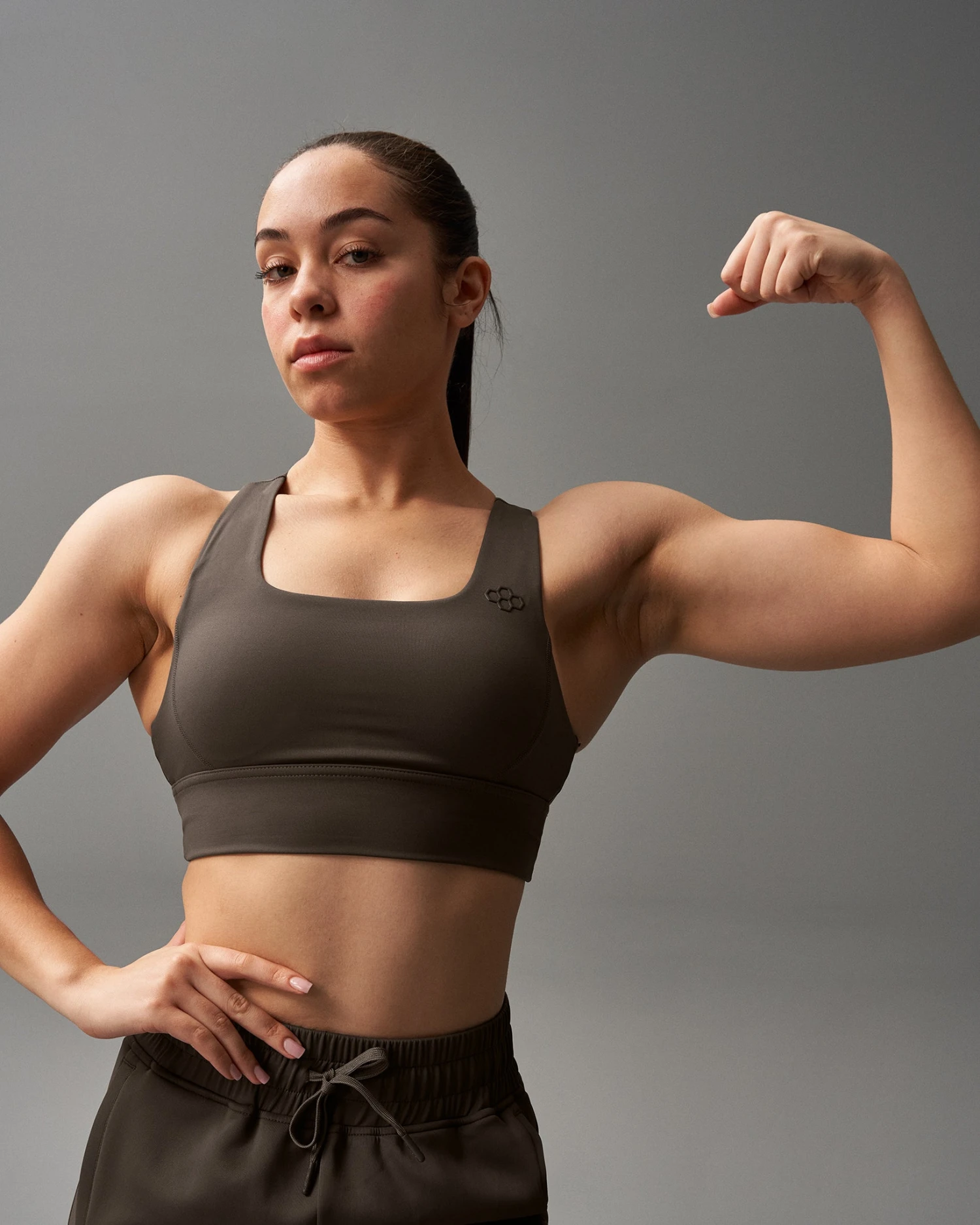 RUDIS Women's Medium Impact Padded Sports Bra - Cocoa 3 RUDIS Women's Medium Impact Padded Sports Bra - Cocoa