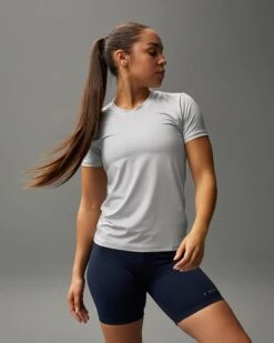 RUDIS Performance Women's V-Neck T-Shirt - Lunar Gray