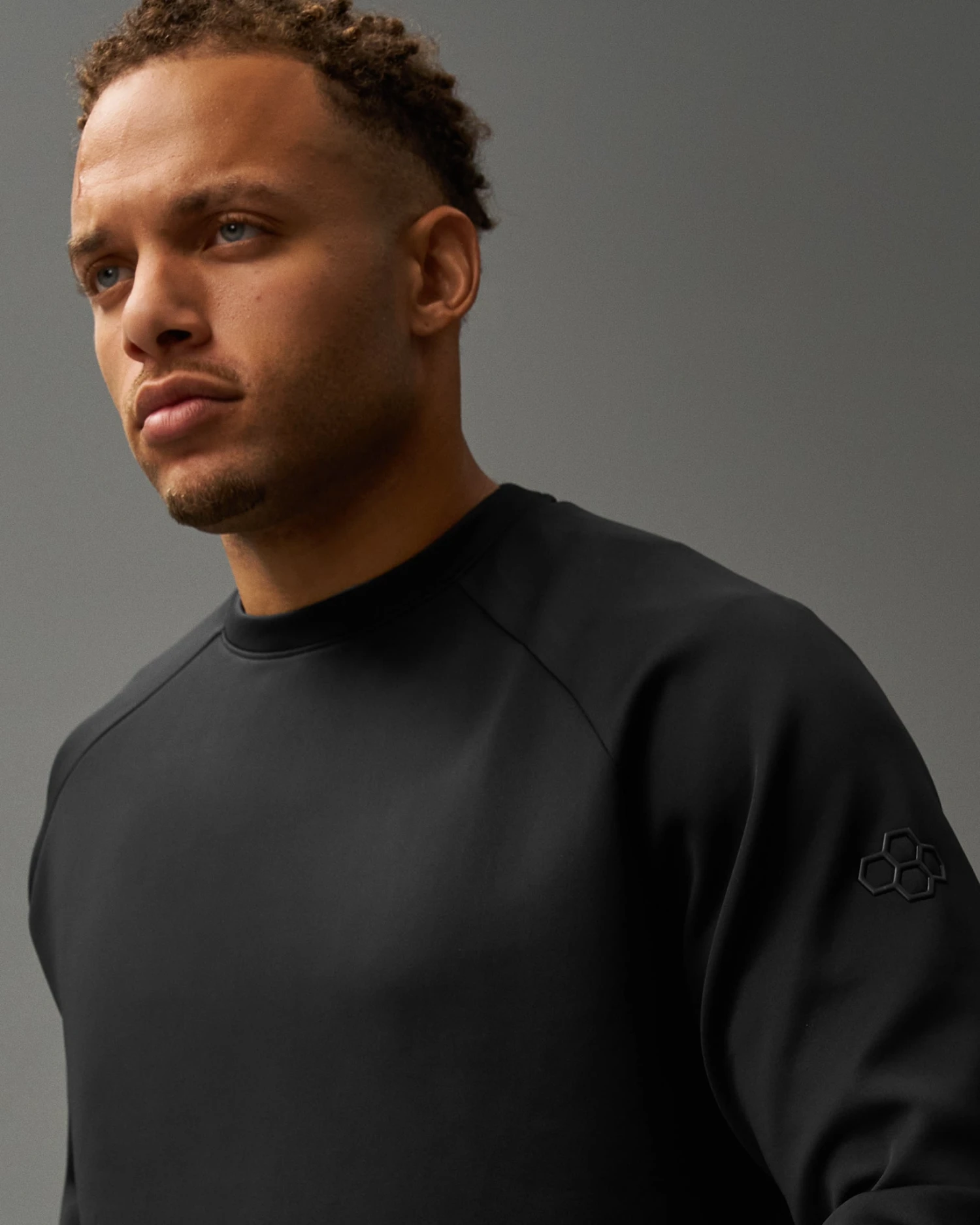 RUDIS COOL-FEEL Crewneck - Black 4 RUDIS COOL-FEEL Crewneck - Black - Image 2