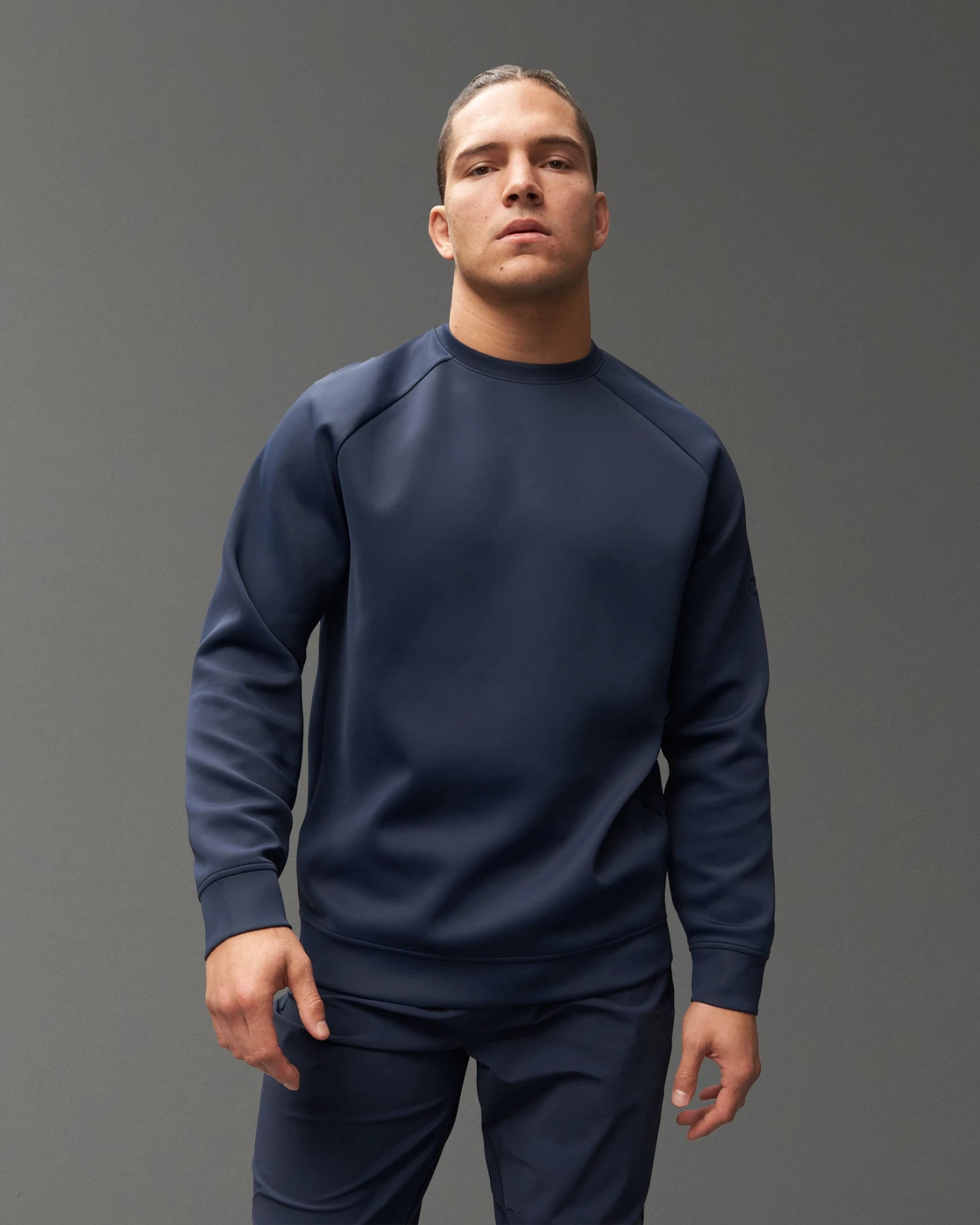 RUDIS COOL-FEEL Crewneck - Navy 3 RUDIS COOL-FEEL Crewneck - Navy